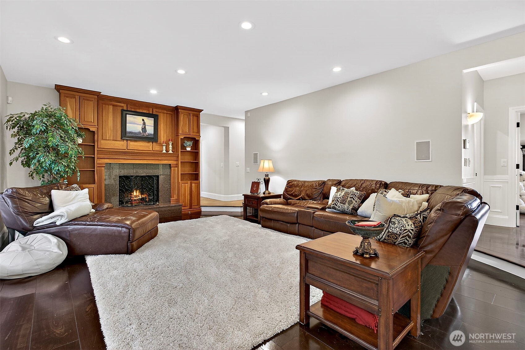 MLS #NWM2500562 image #18