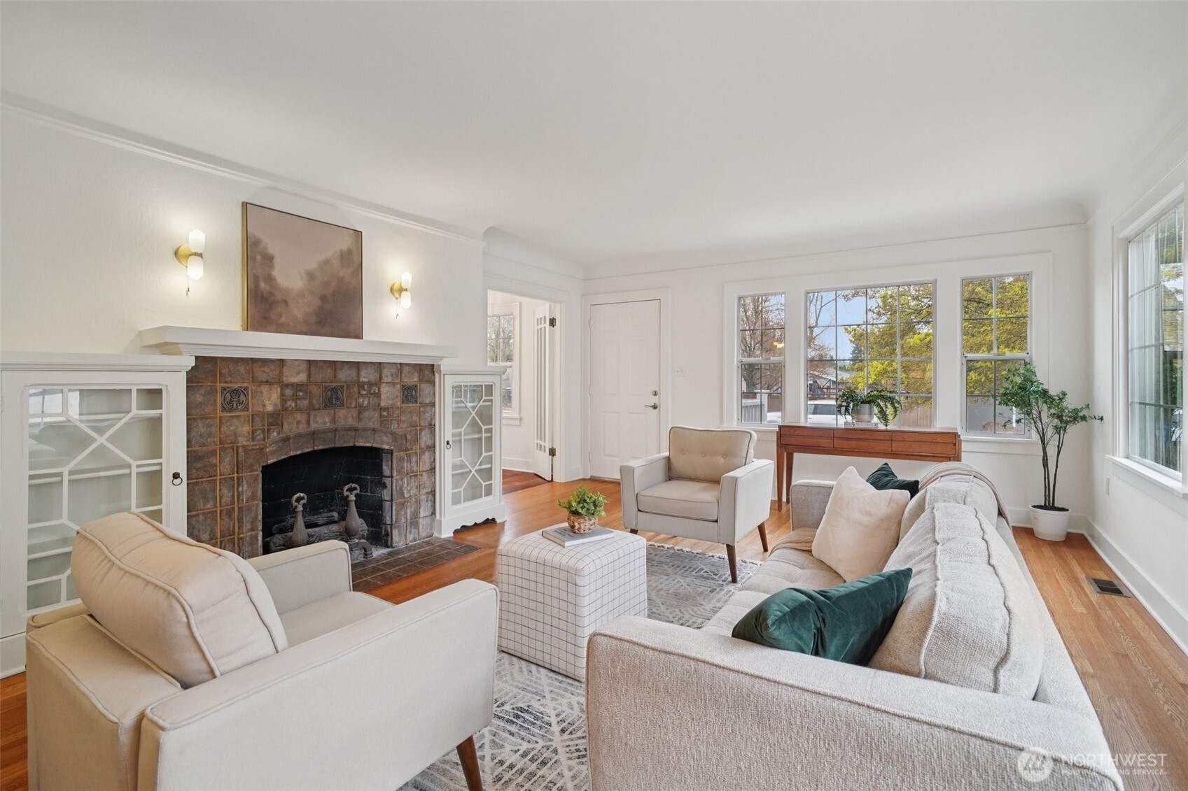 MLS #NWM2500579 image #2