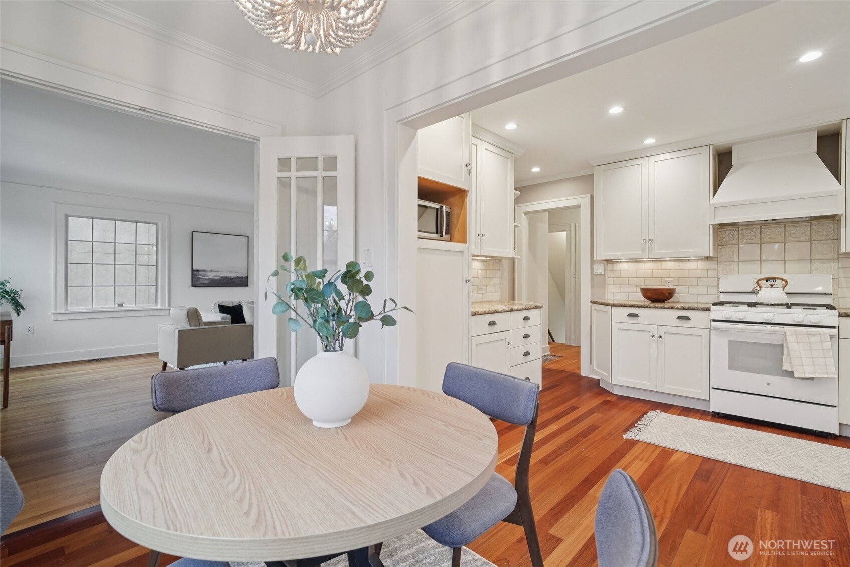 MLS #NWM2500579 image #4