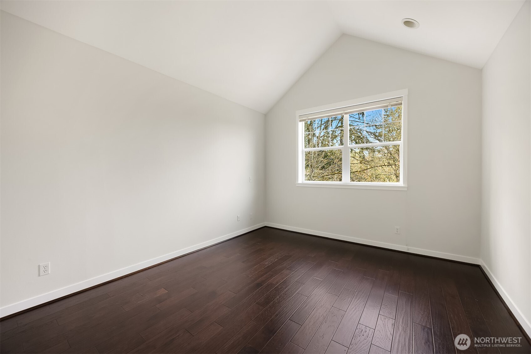 MLS #NWM2500650 image #16