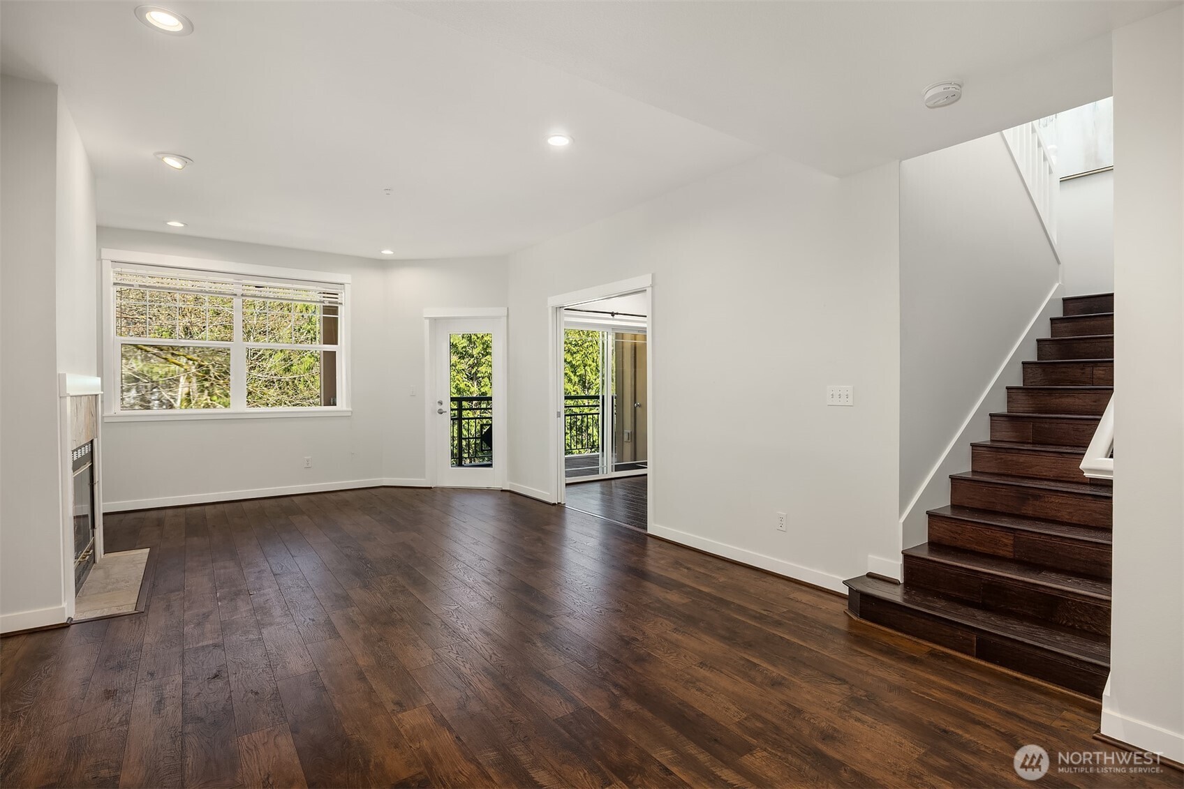 MLS #NWM2500650 image #7