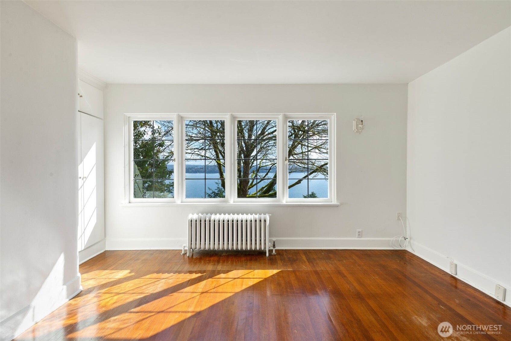 MLS #NWM2500660 image #10