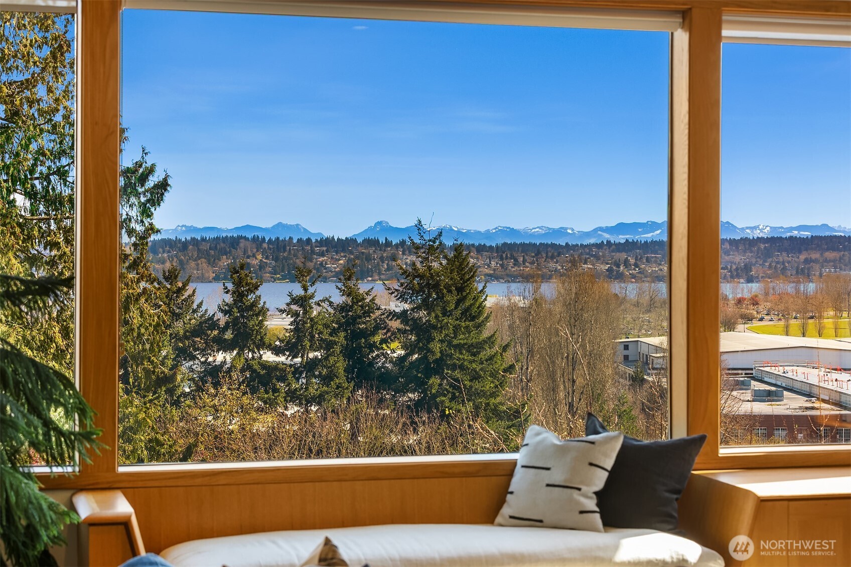 MLS #NWM2500694 image #6