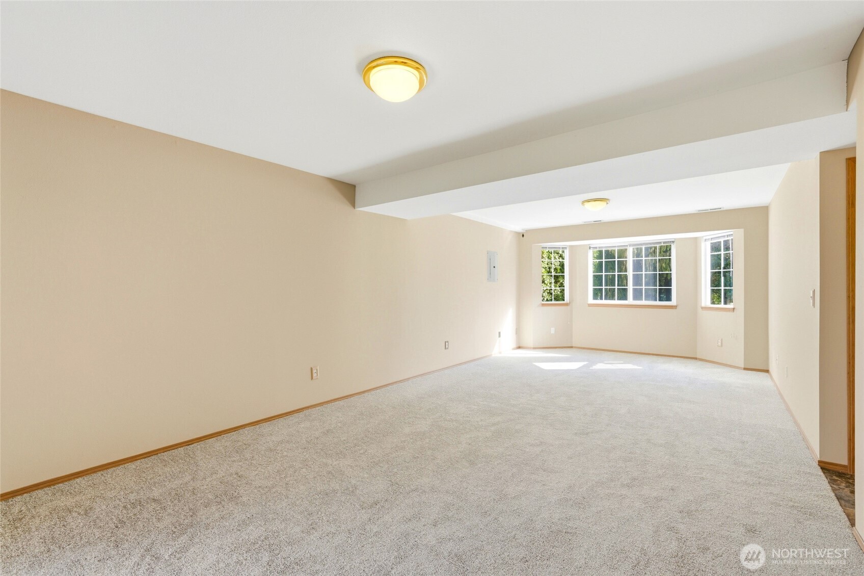 MLS #NWM2500738 image #20