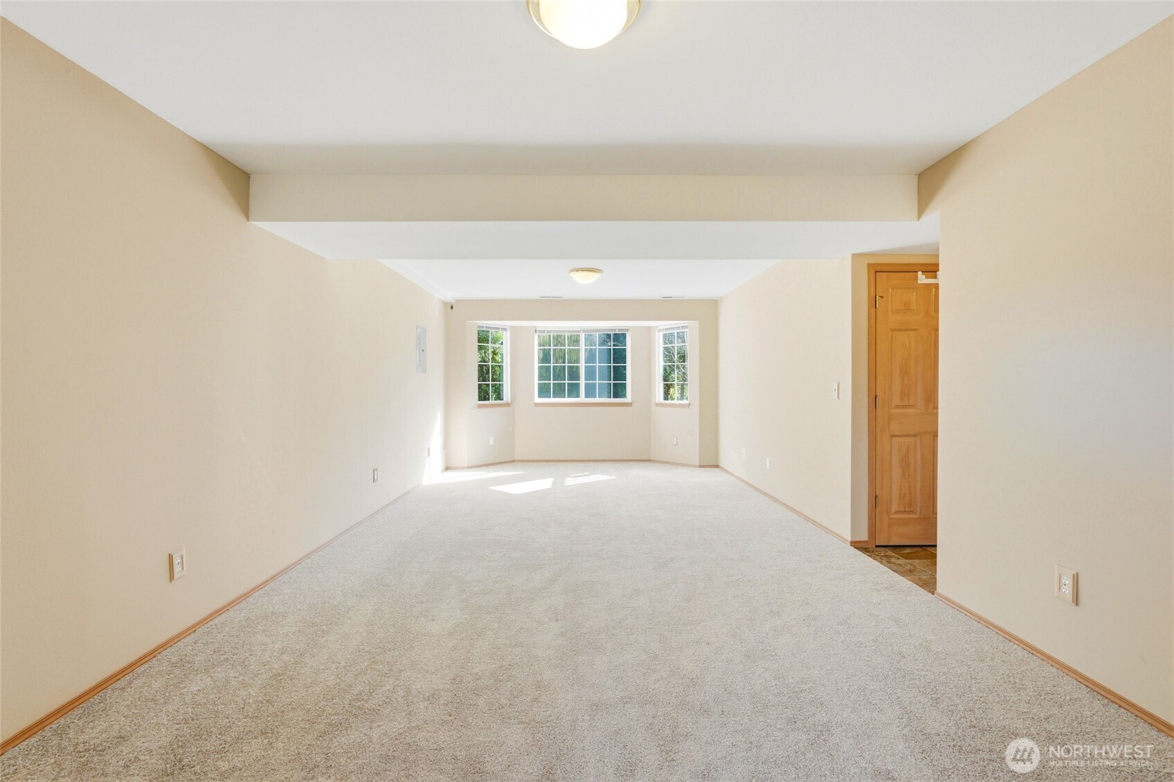 MLS #NWM2500738 image #21