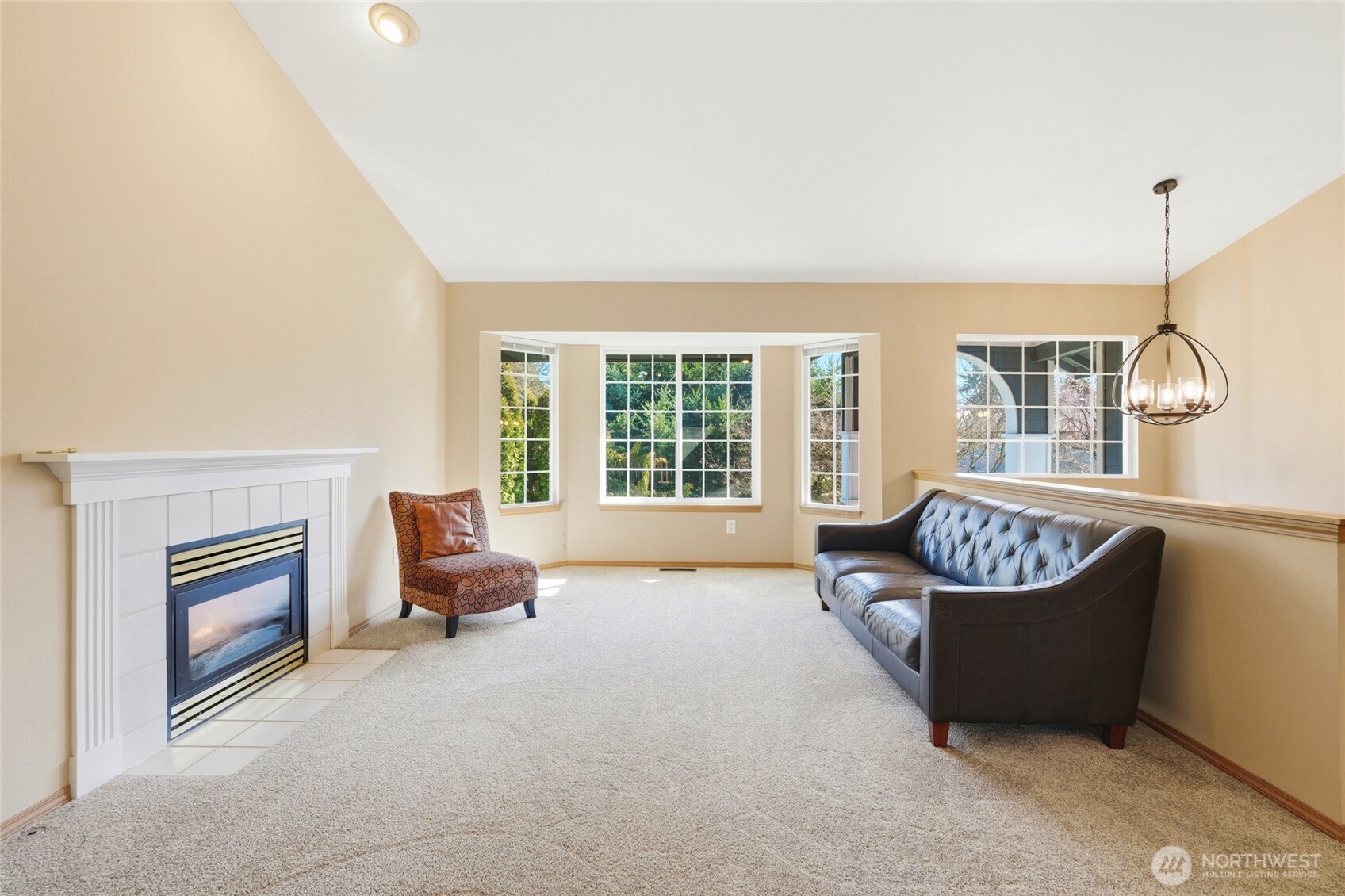 MLS #NWM2500738 image #5