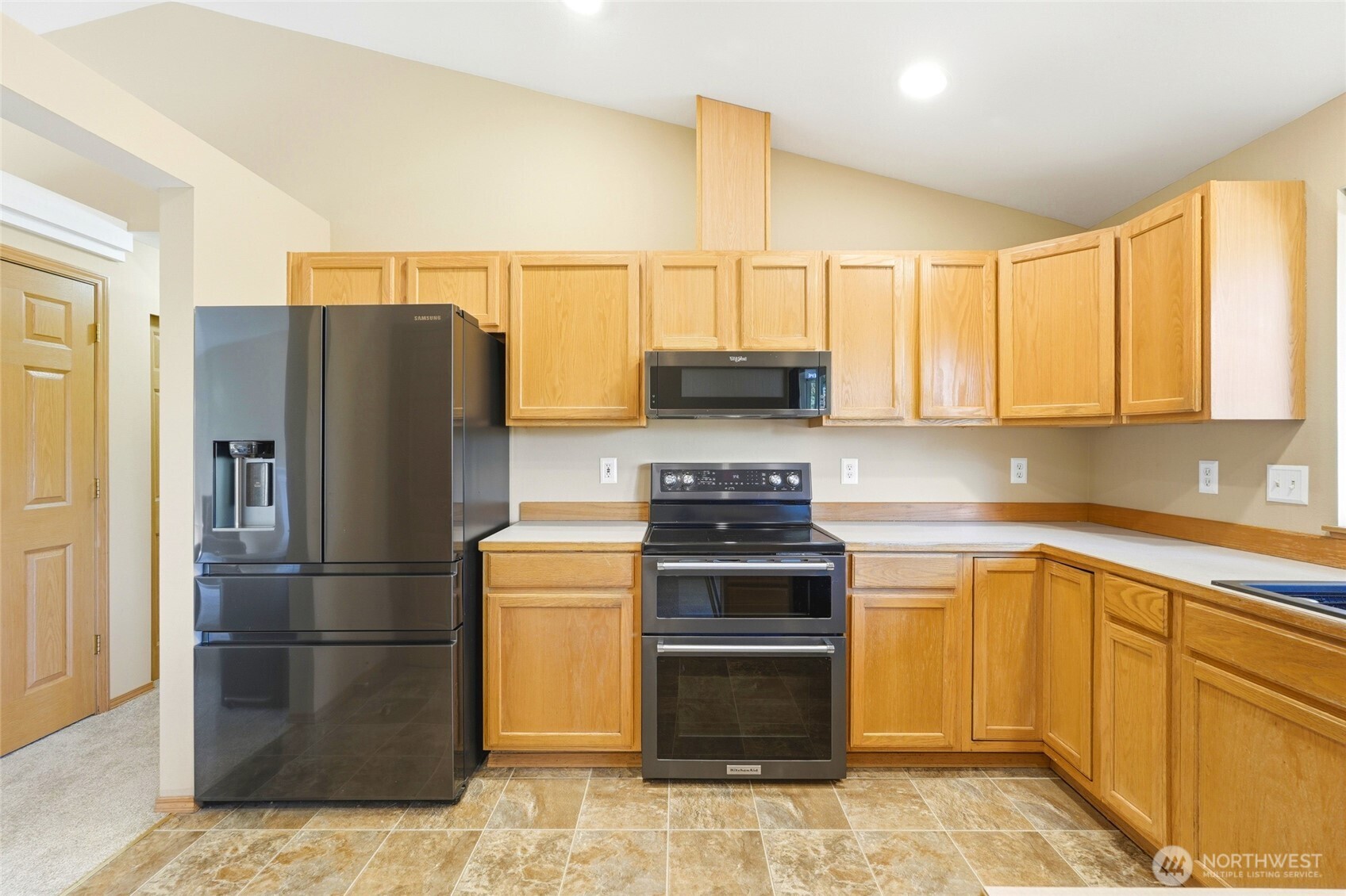 MLS #NWM2500738 image #12