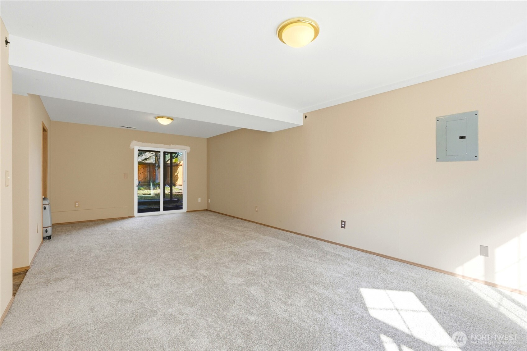 MLS #NWM2500738 image #22