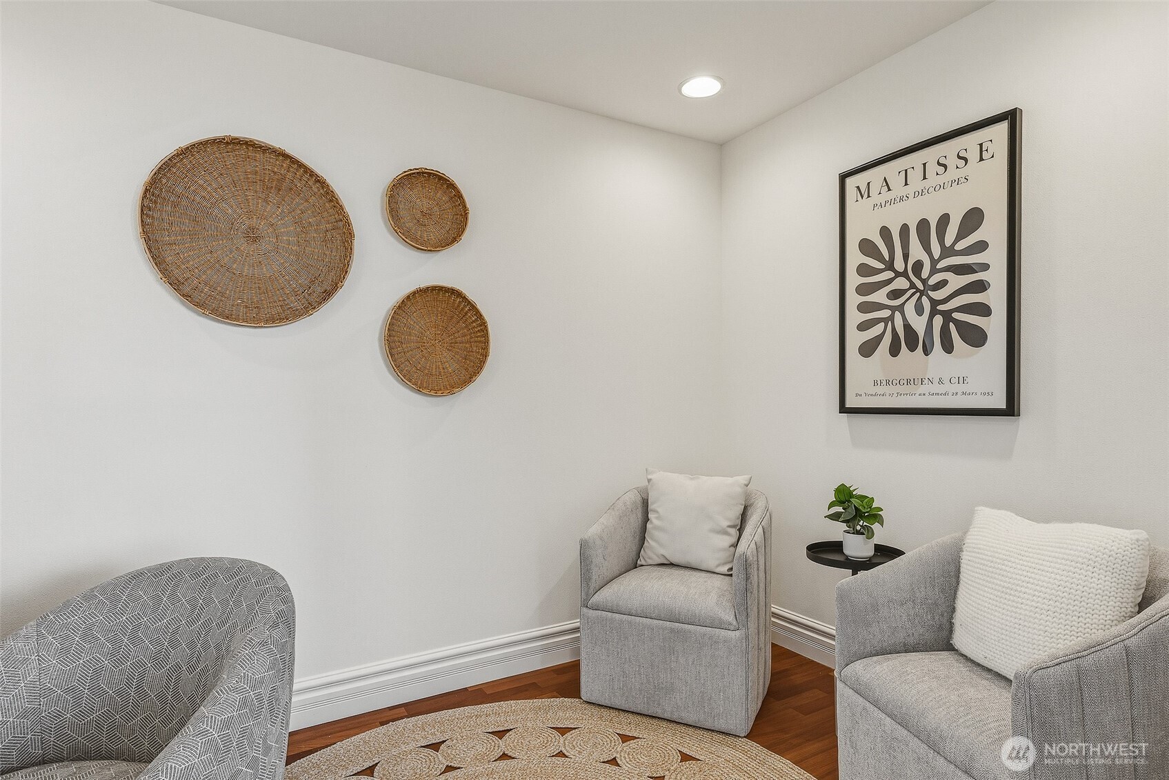 MLS #NWM2500774 image #18