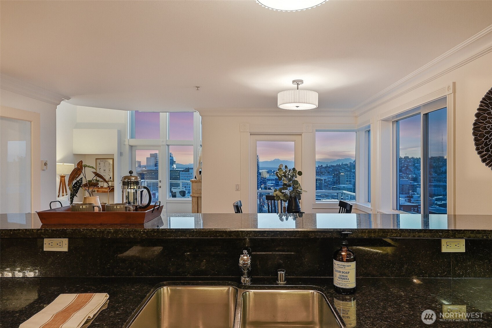 MLS #NWM2500774 image #32