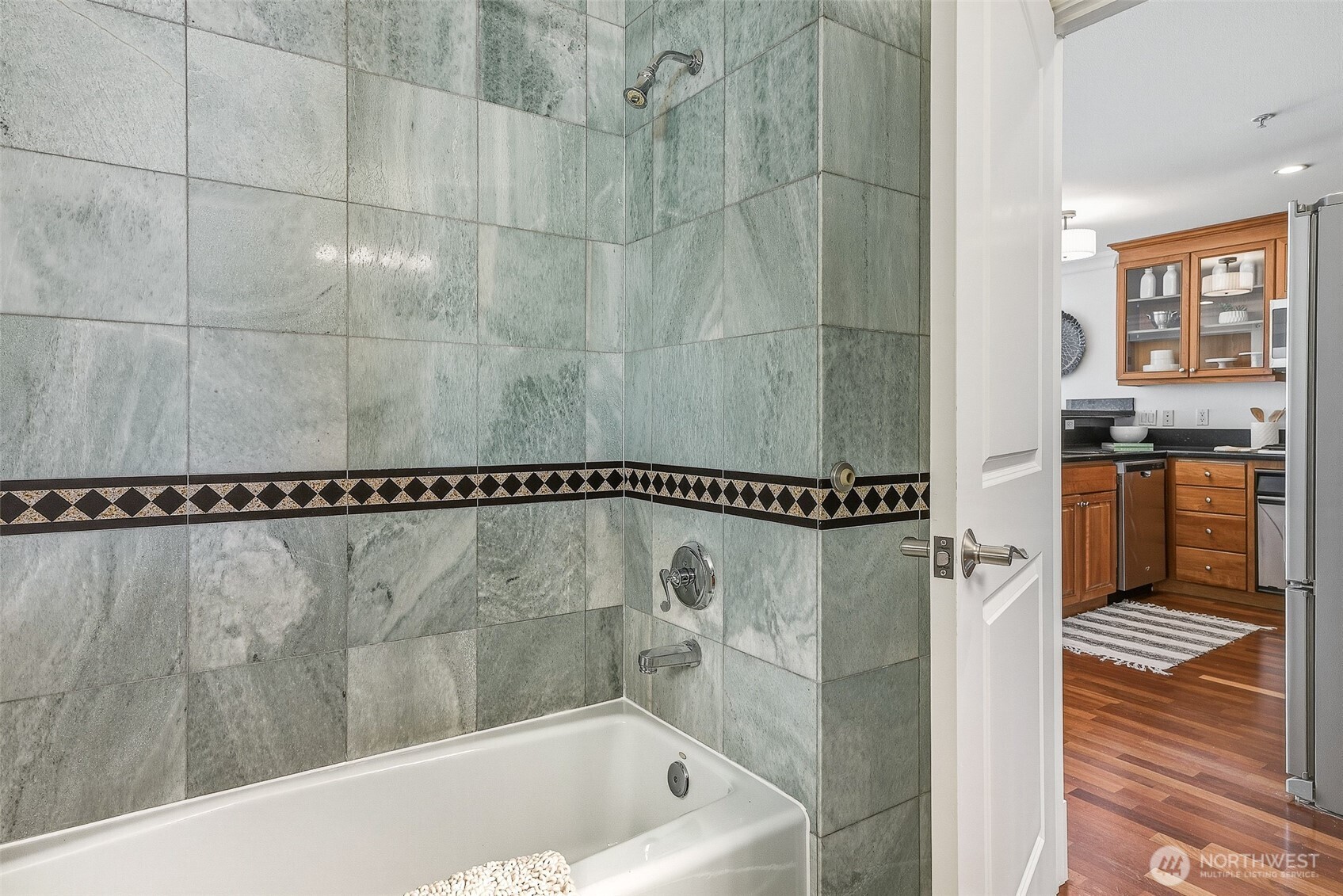 MLS #NWM2500774 image #17