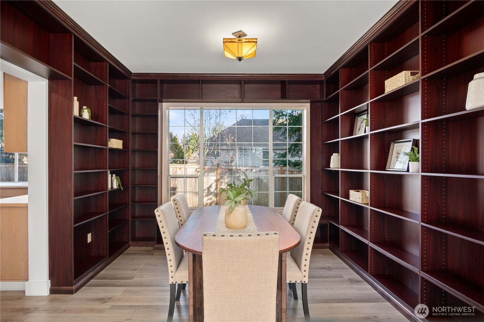 MLS #NWM2500775 image #4