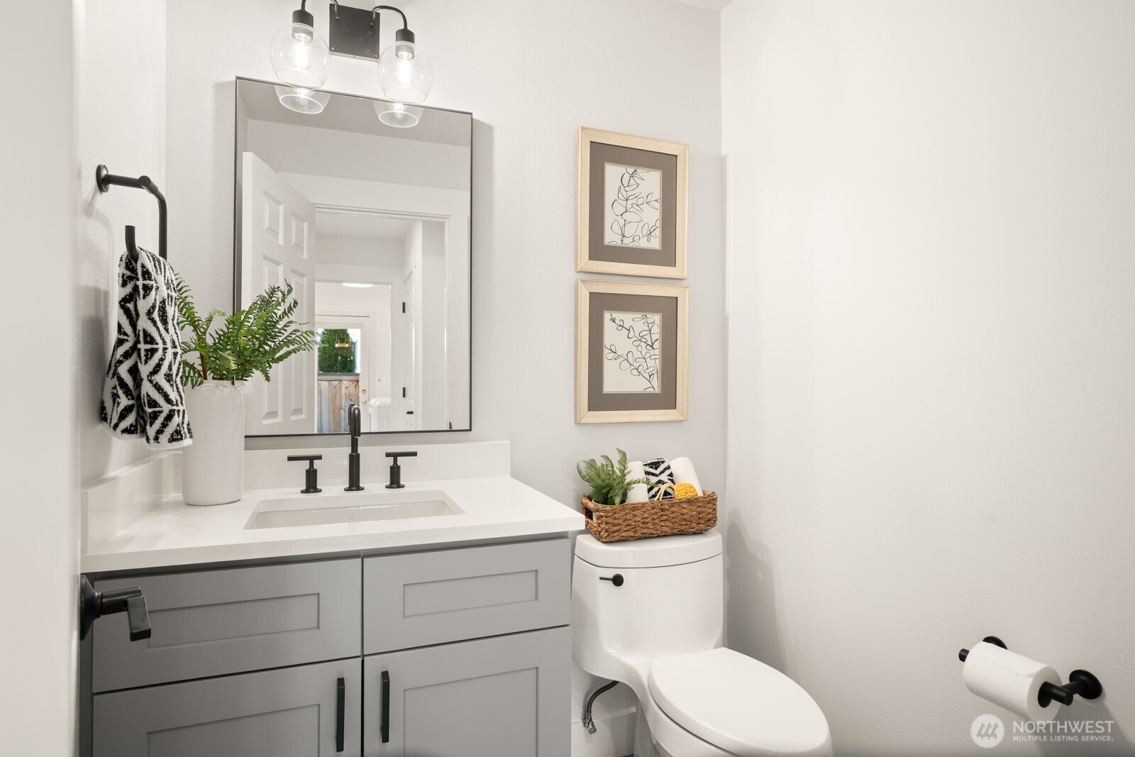 MLS #NWM2500775 image #14