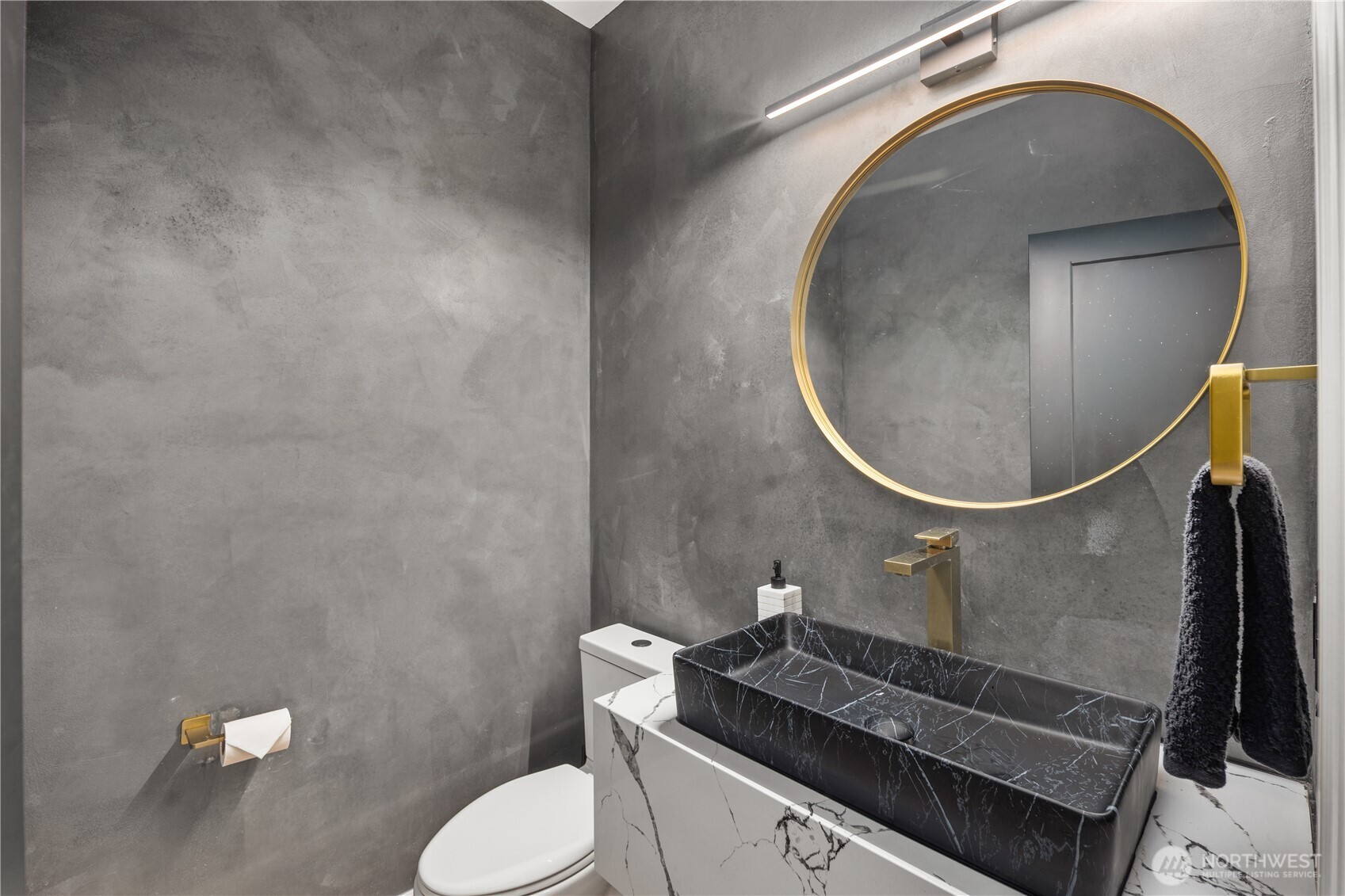 MLS #NWM2500785 image #14