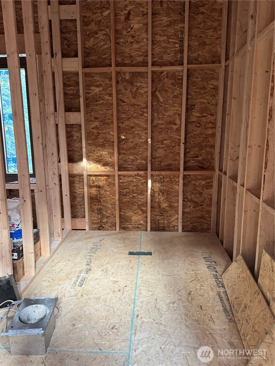 MLS #NWM2500802 image #15