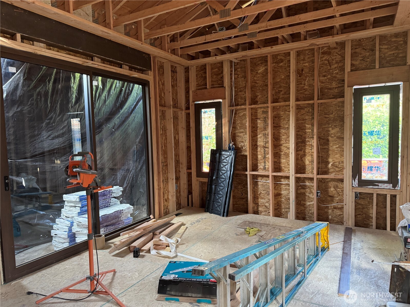 MLS #NWM2500802 image #10