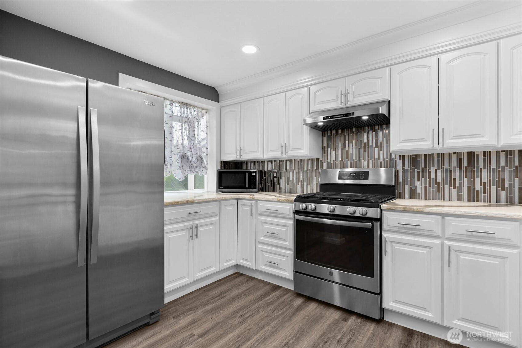 MLS #NWM2500815 image #5