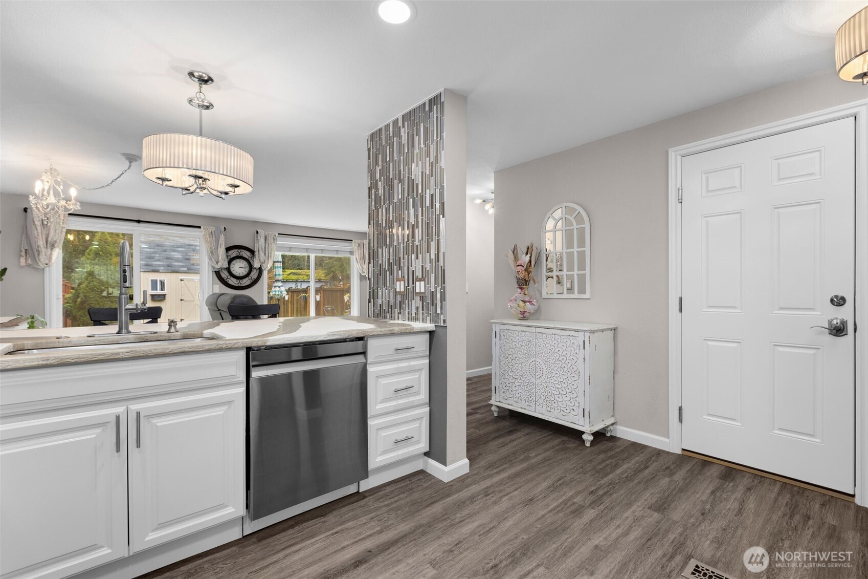 MLS #NWM2500815 image #7