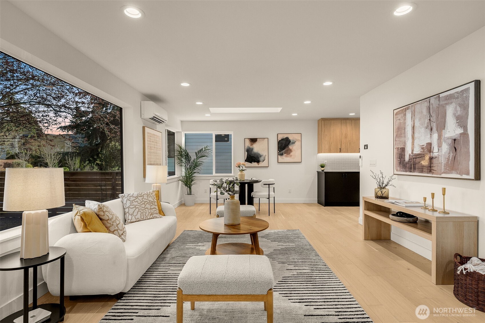 MLS #NWM2500846 image #6