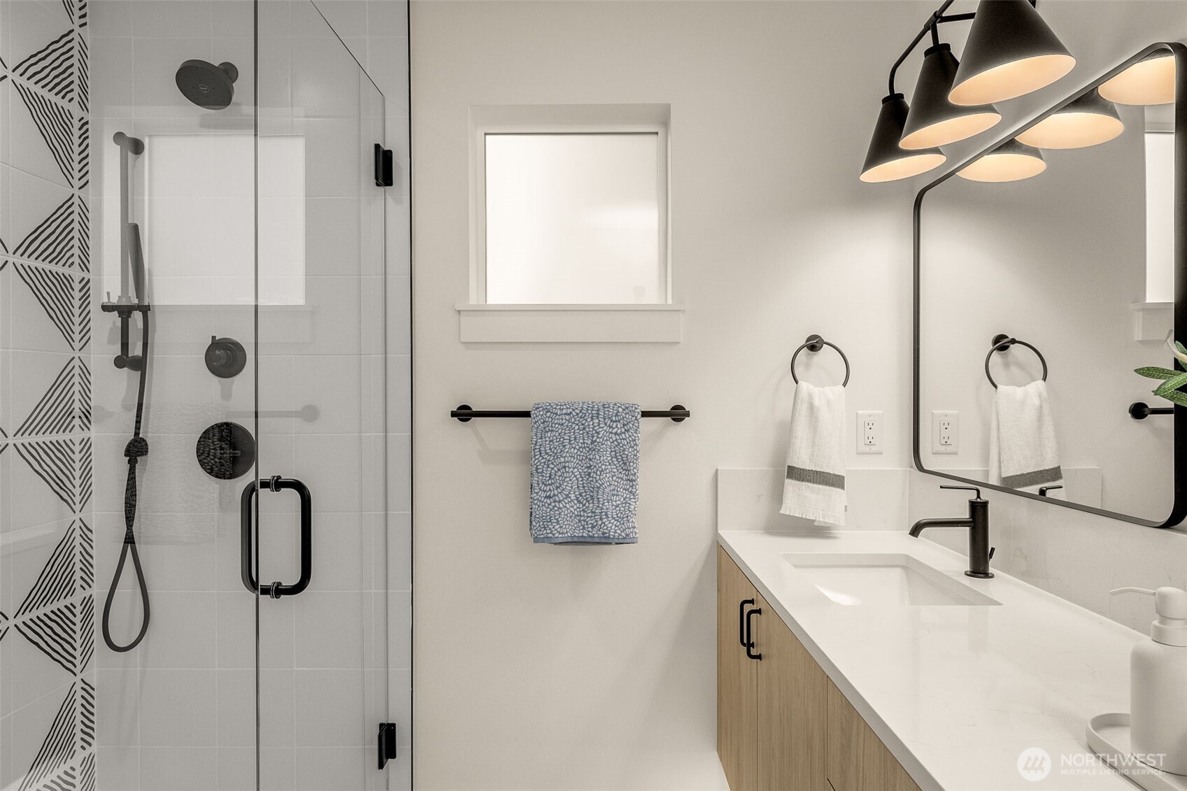 MLS #NWM2500846 image #24