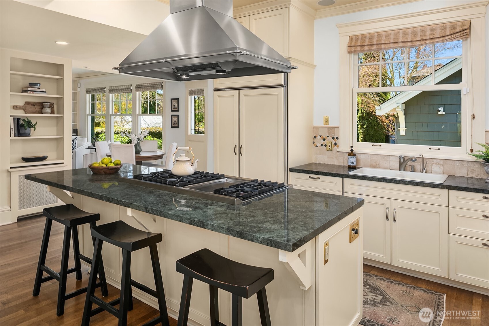 MLS #NWM2500848 image #17