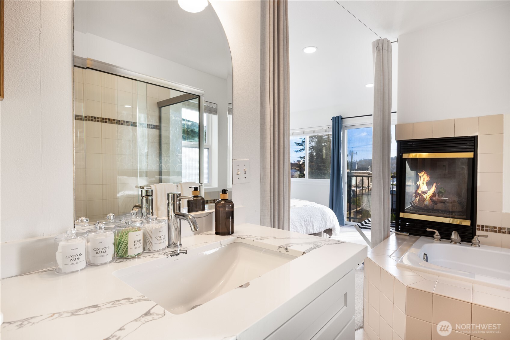 MLS #NWM2500869 image #8