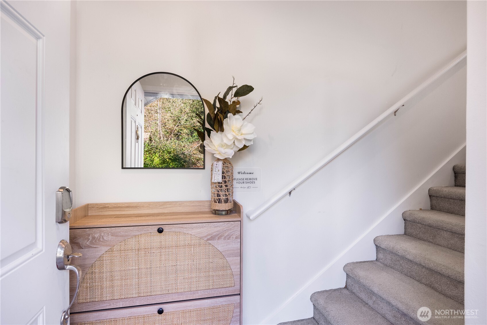 MLS #NWM2500869 image #32