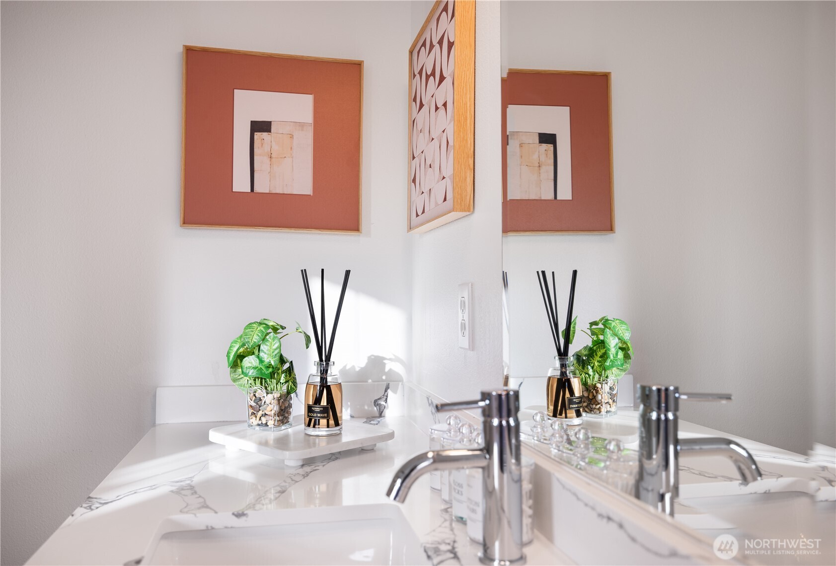 MLS #NWM2500869 image #7