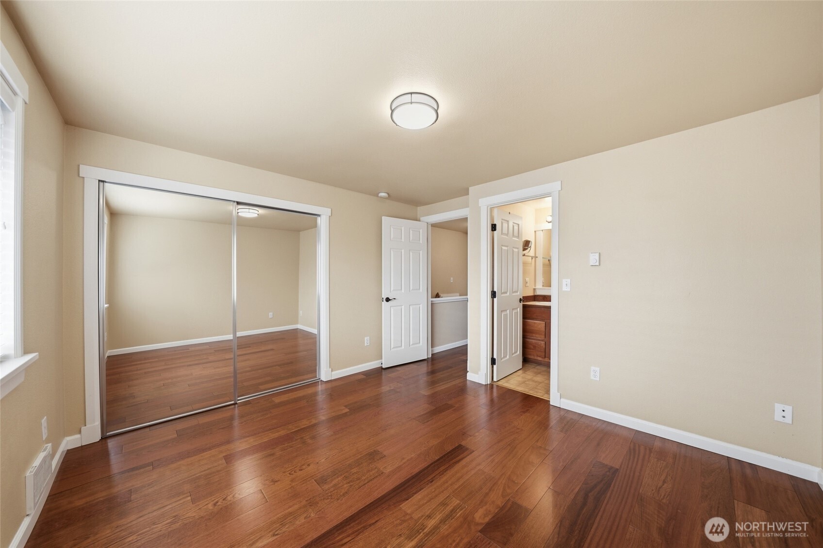 MLS #NWM2500895 image #24