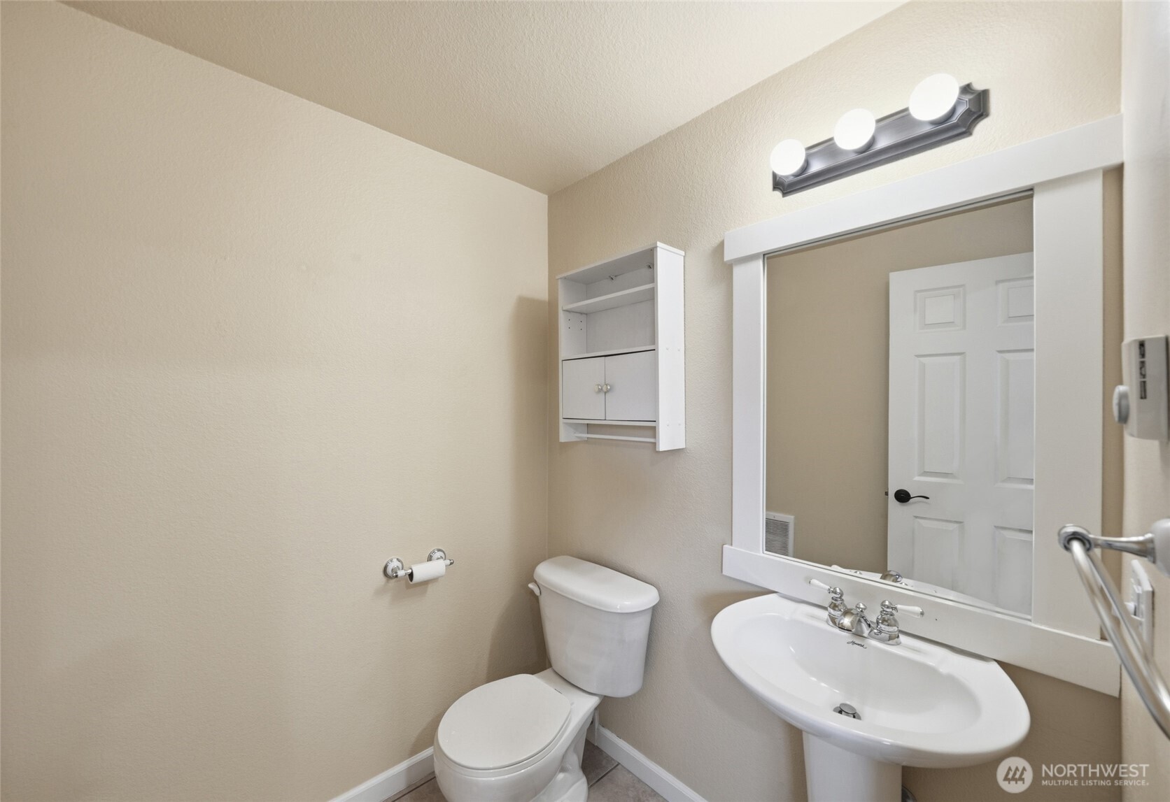 MLS #NWM2500895 image #15