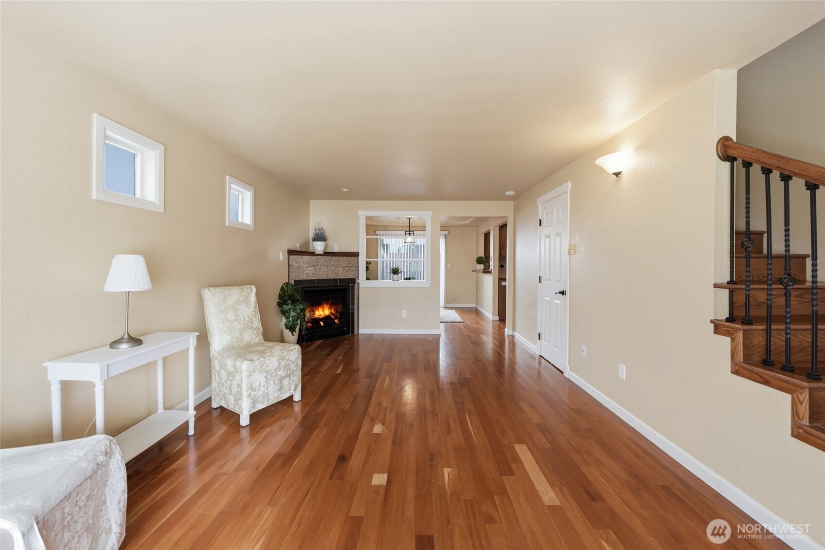 MLS #NWM2500895 image #4