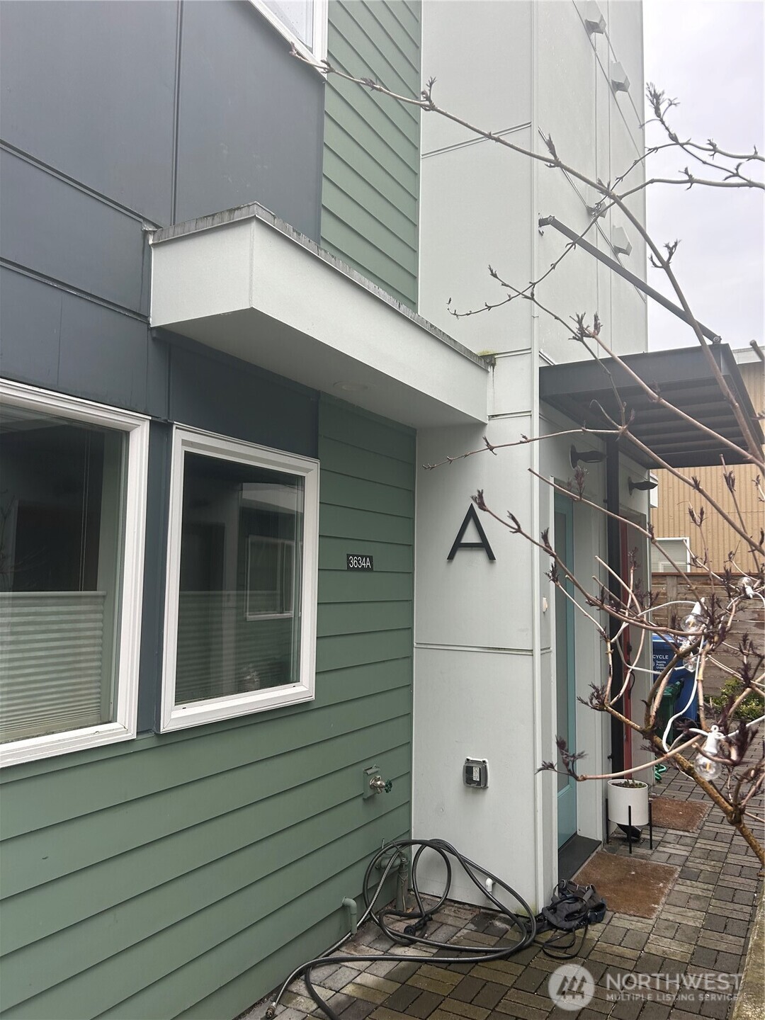 MLS #NWM2500918 image #0