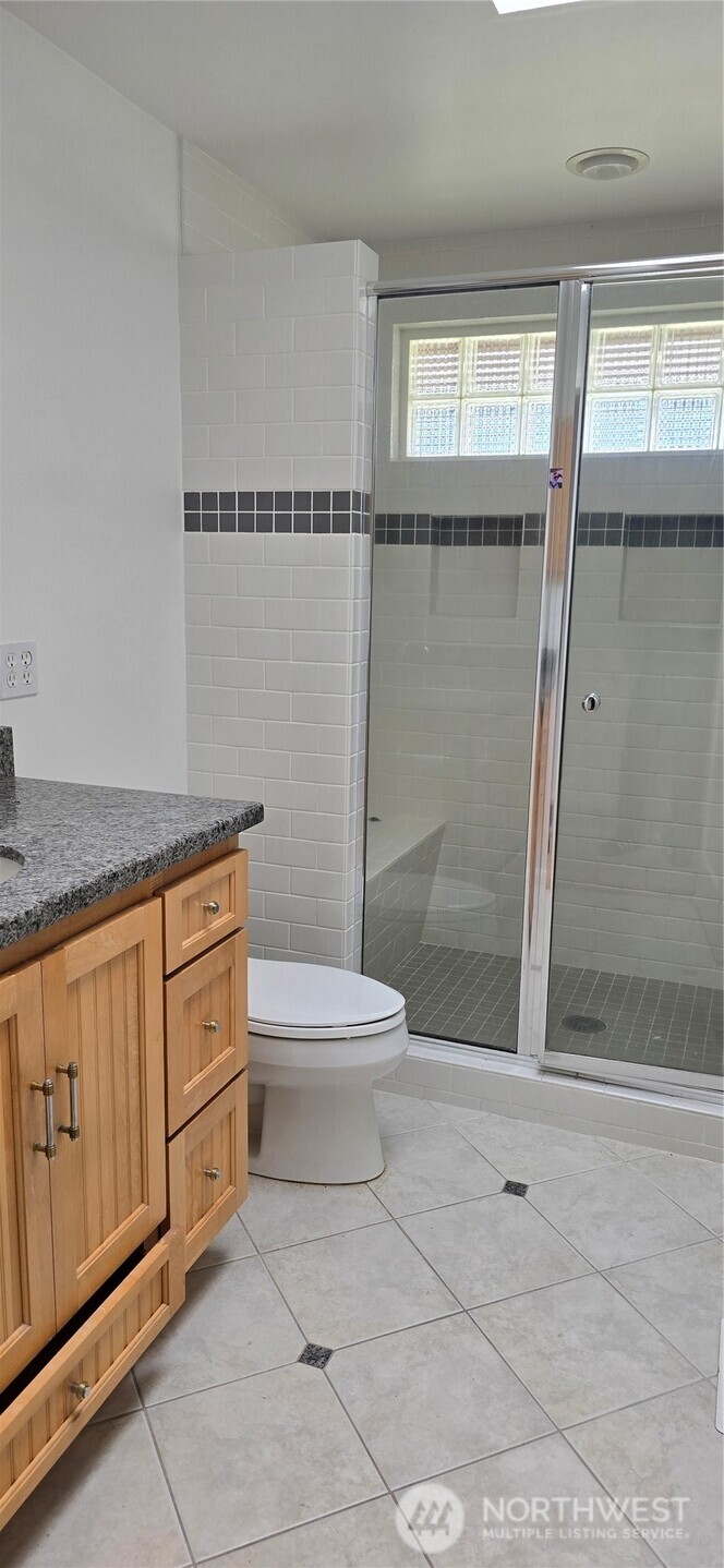 MLS #NWM2500930 image #4