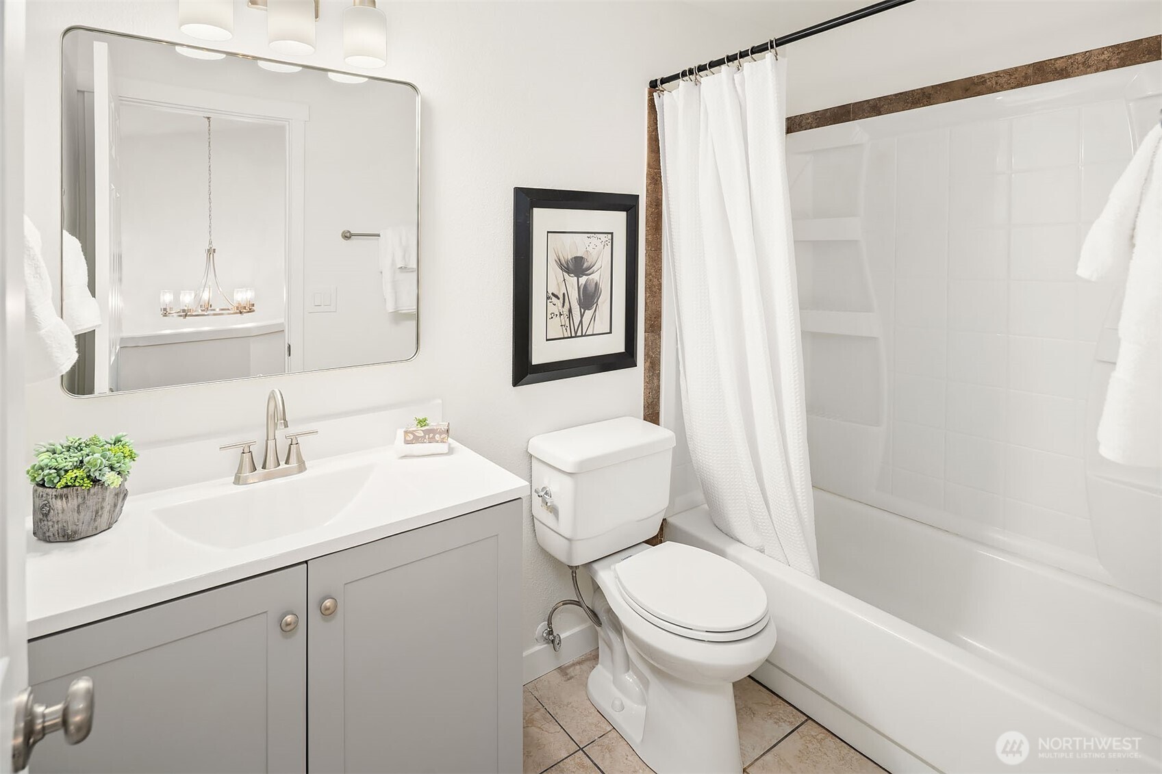 MLS #NWM2501021 image #23