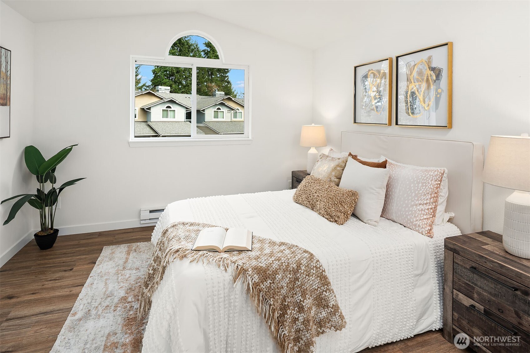 MLS #NWM2501021 image #22