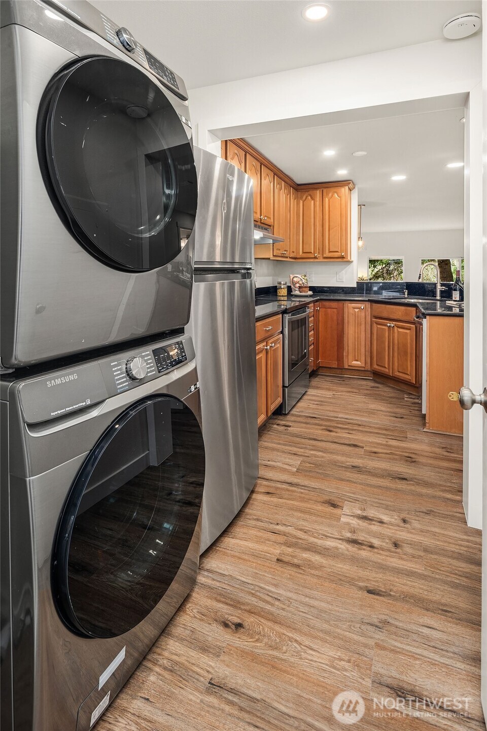 MLS #NWM2501021 image #15