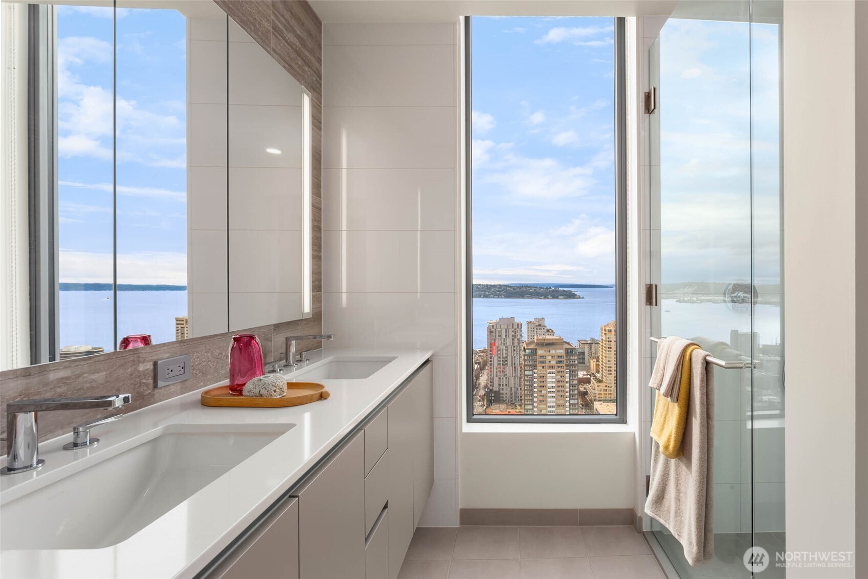 MLS #NWM2501024 image #14