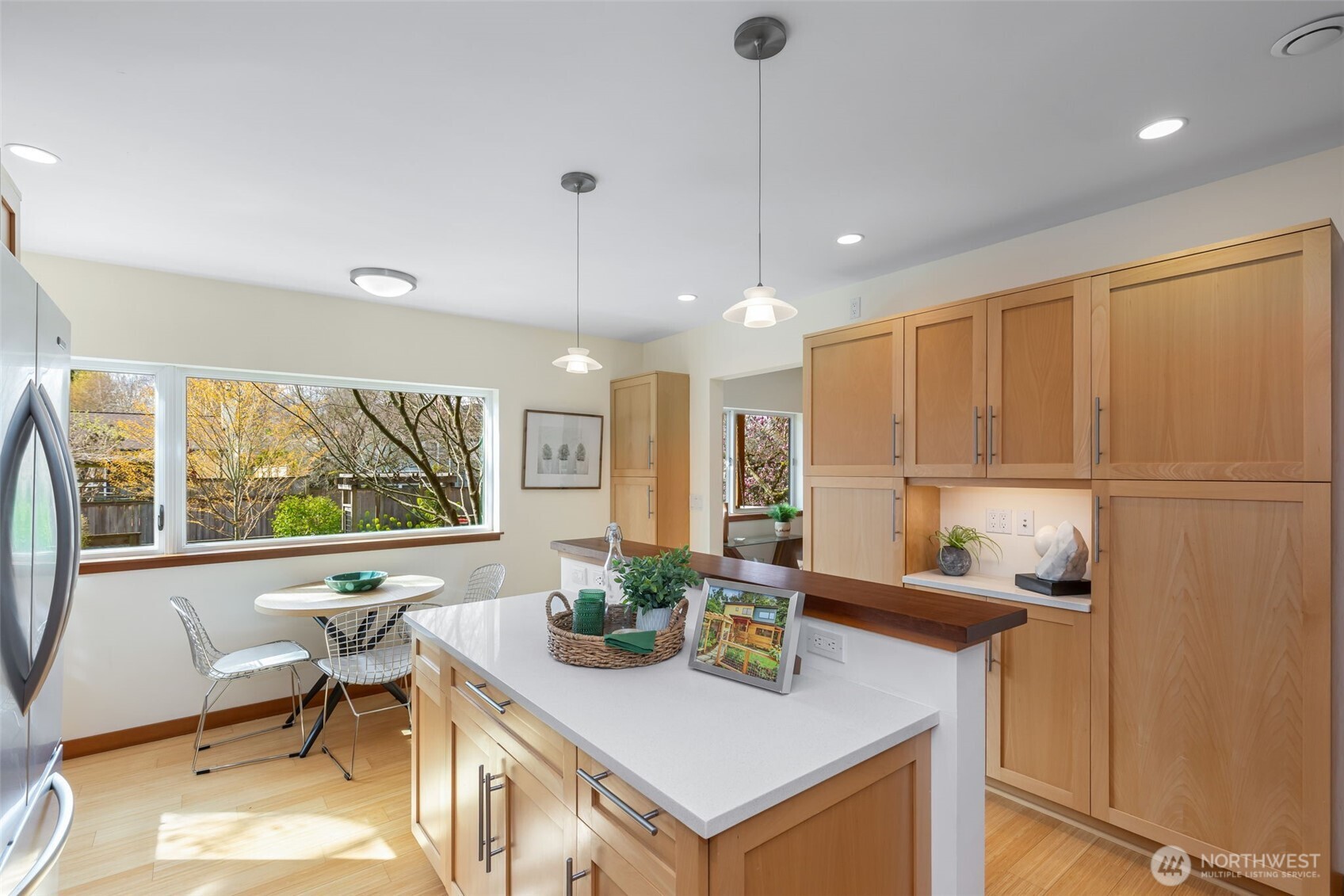 MLS #NWM2501050 image #9