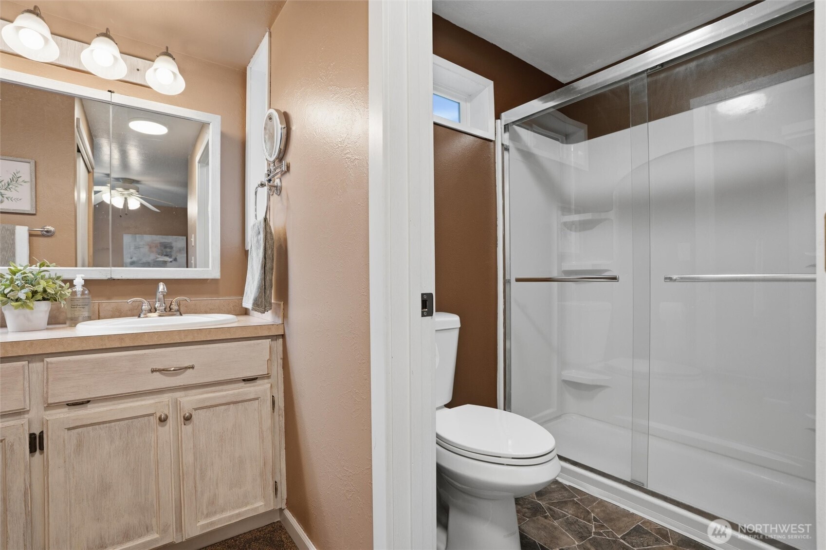 MLS #NWM2501059 image #29