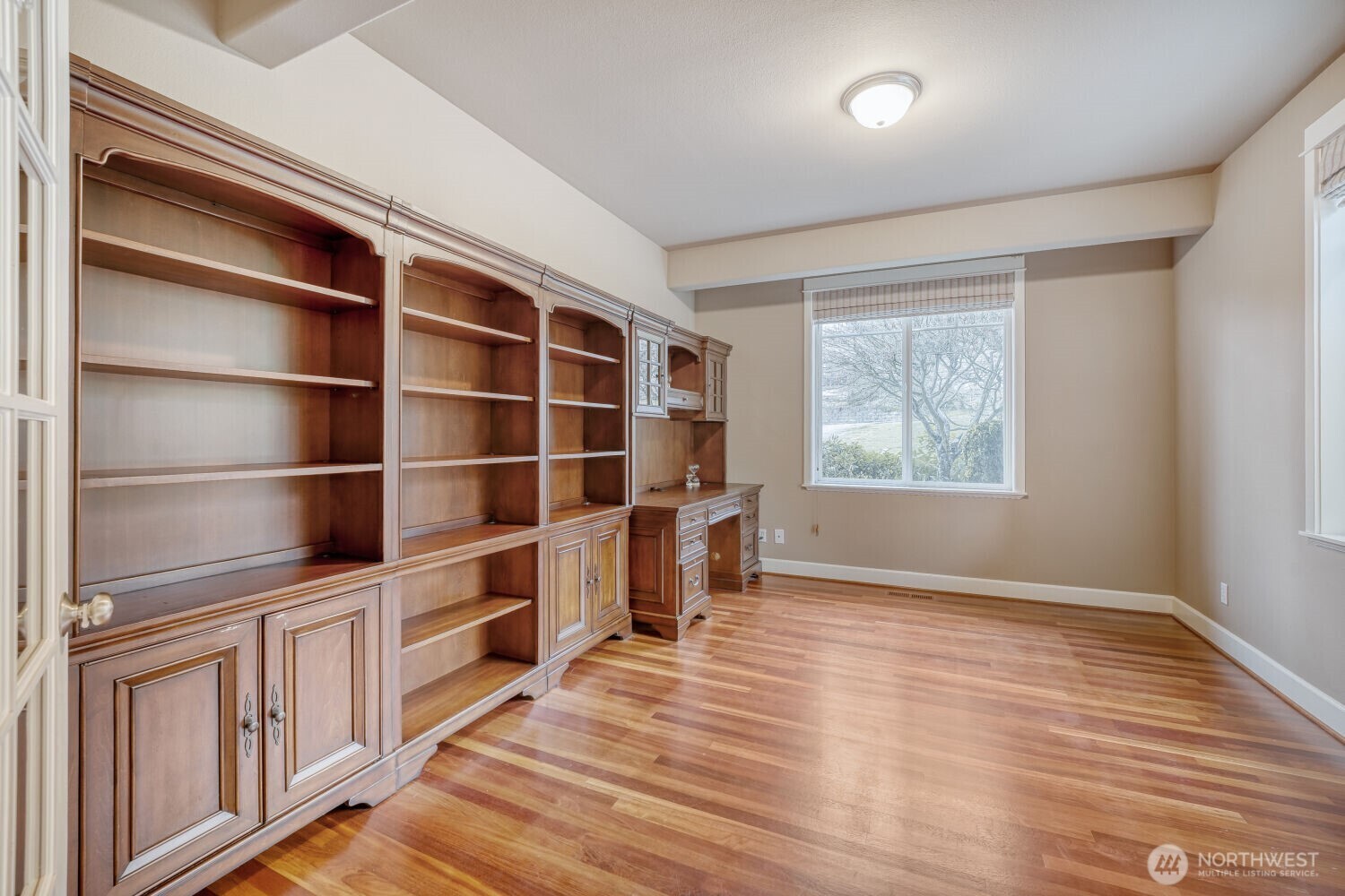 MLS #NWM2501066 image #11