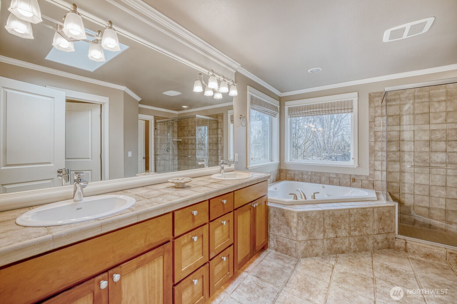 MLS #NWM2501066 image #26