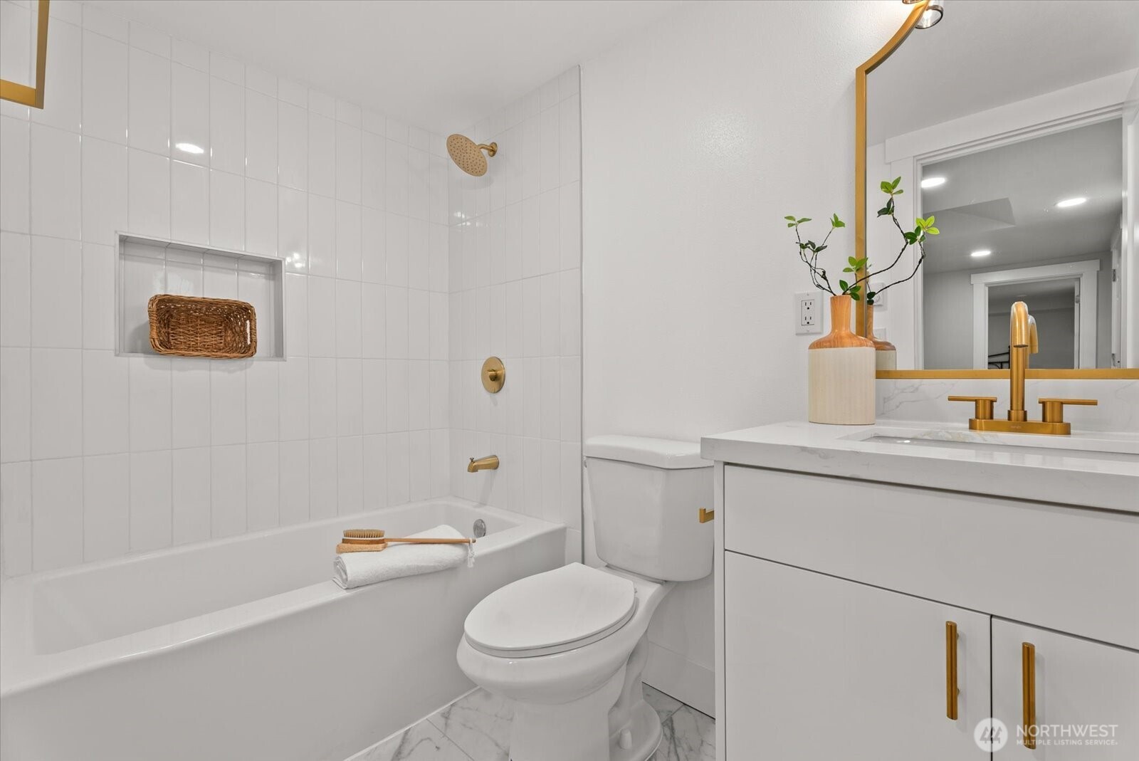 MLS #NWM2501072 image #20