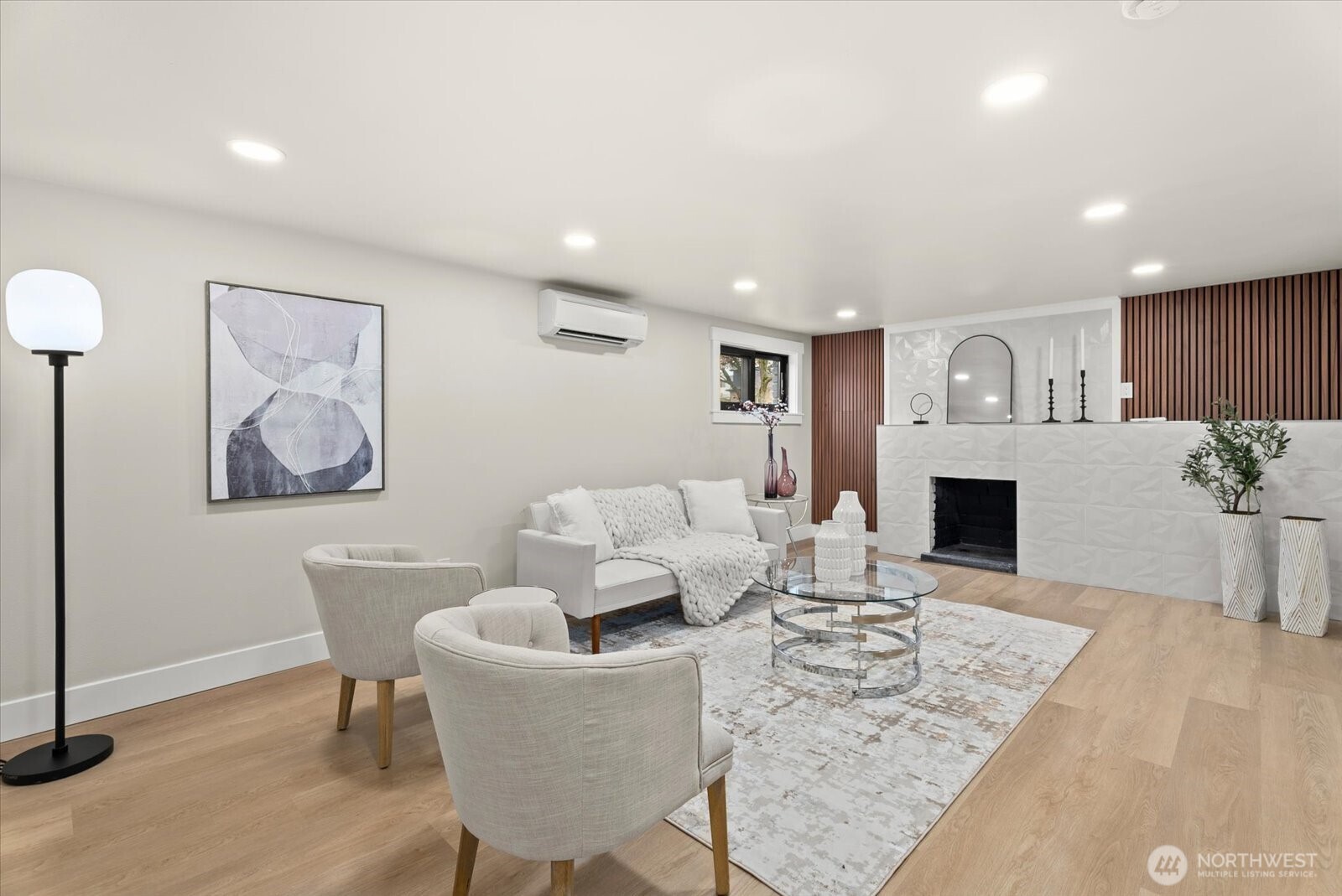 MLS #NWM2501072 image #17