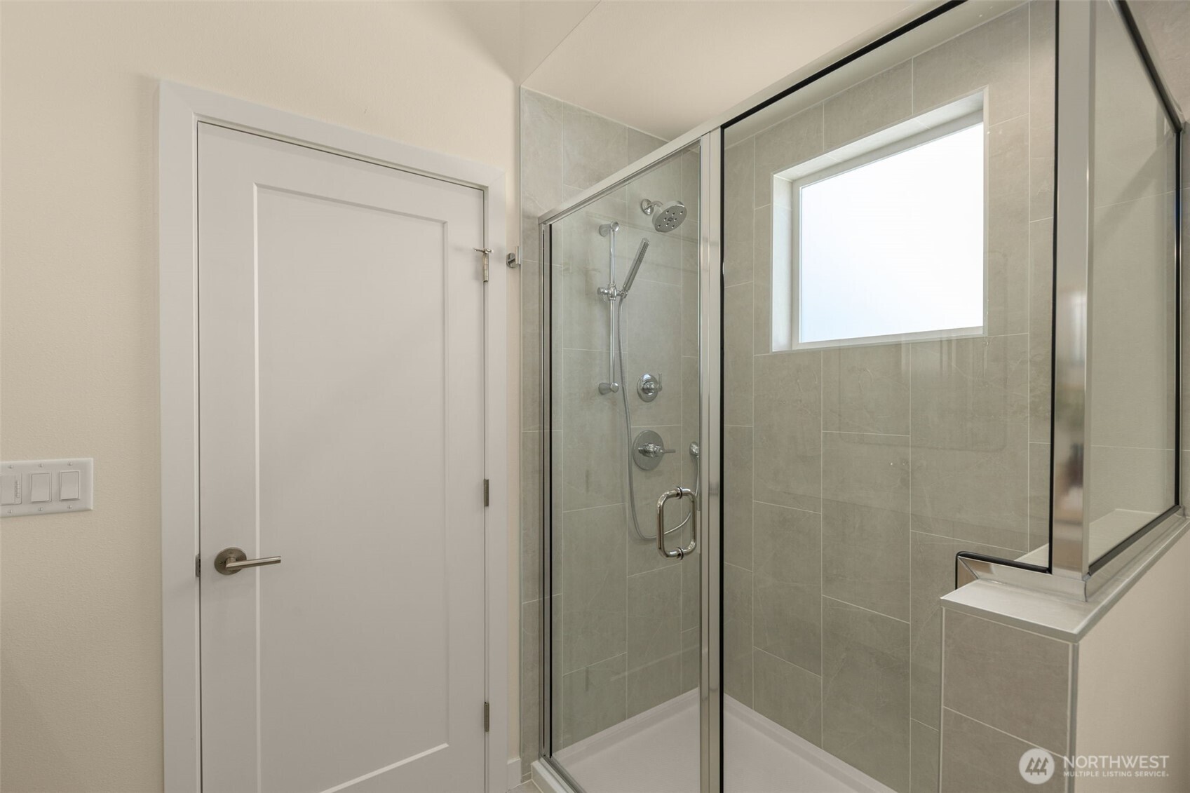 MLS #NWM2501093 image #32