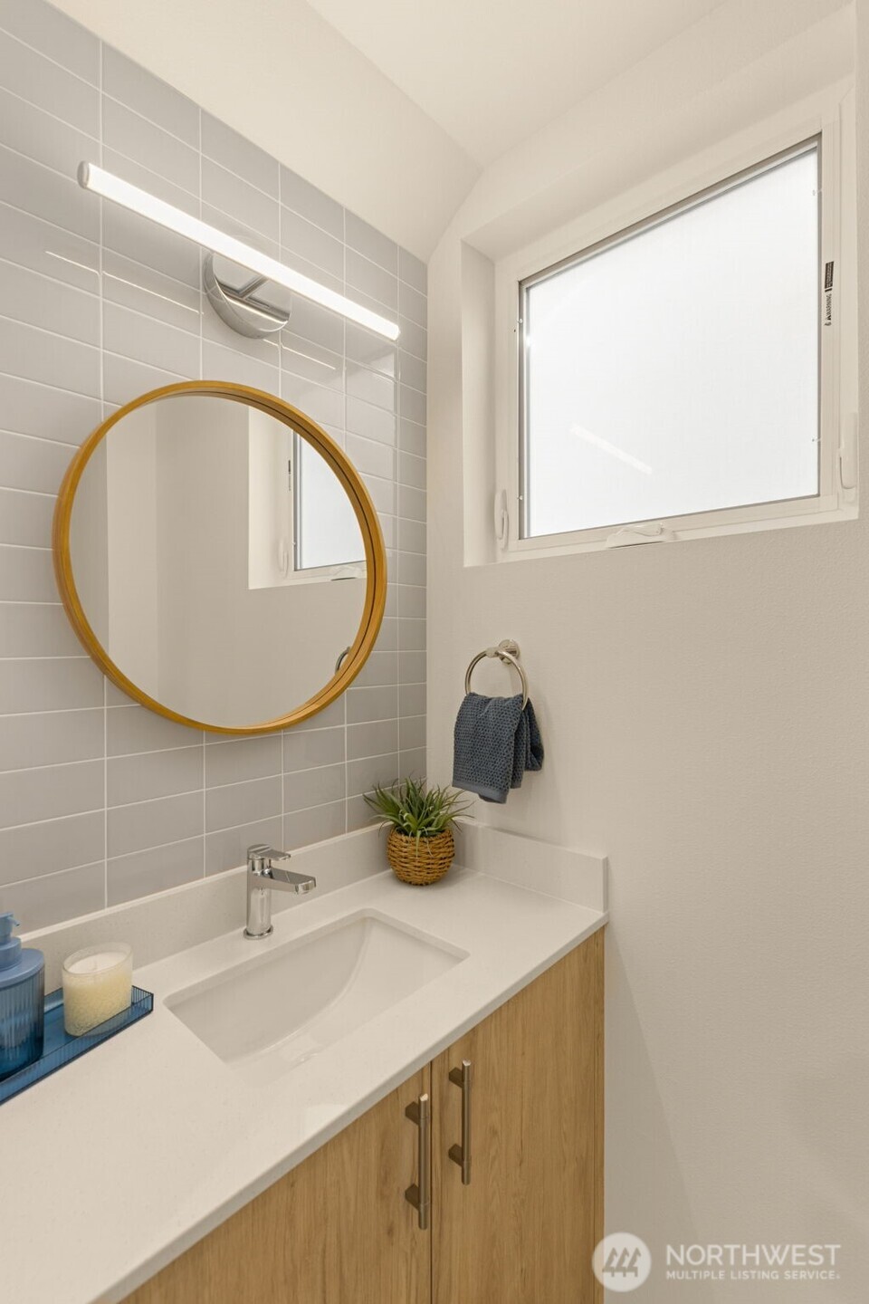 MLS #NWM2501093 image #25