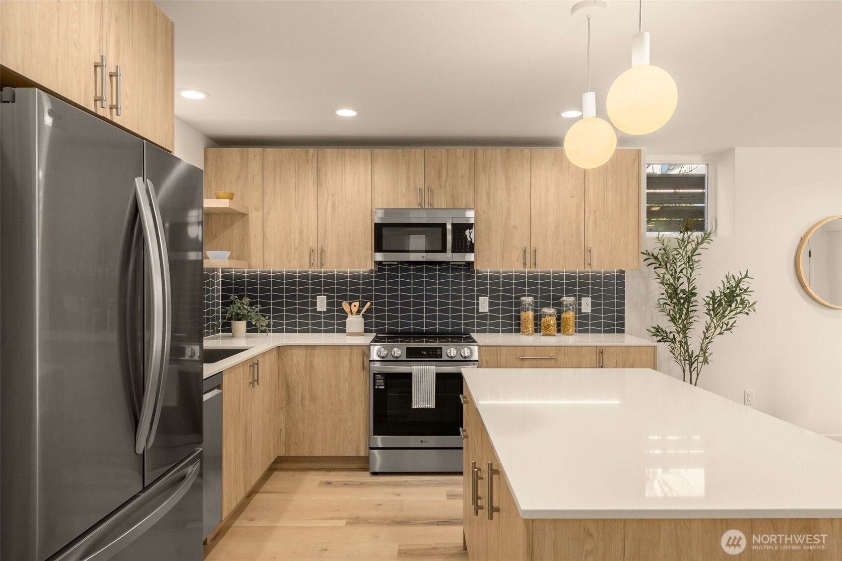 MLS #NWM2501093 image #16