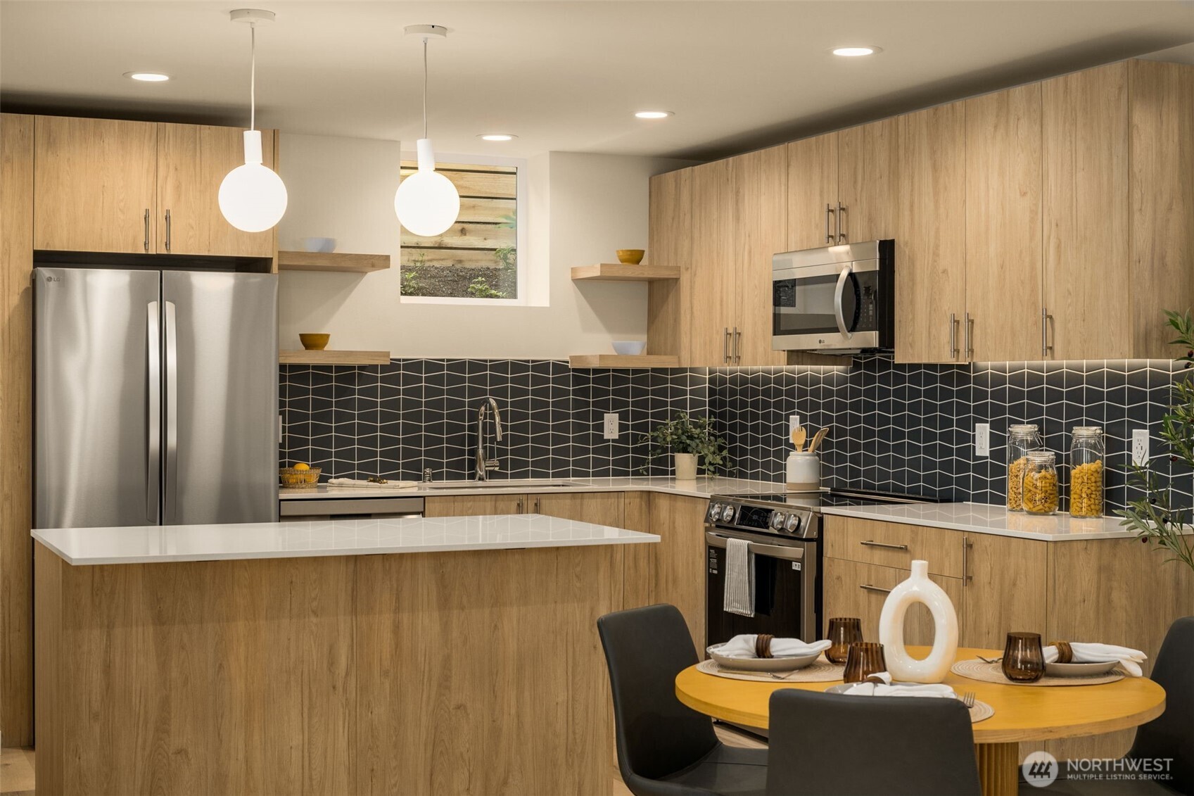 MLS #NWM2501093 image #18