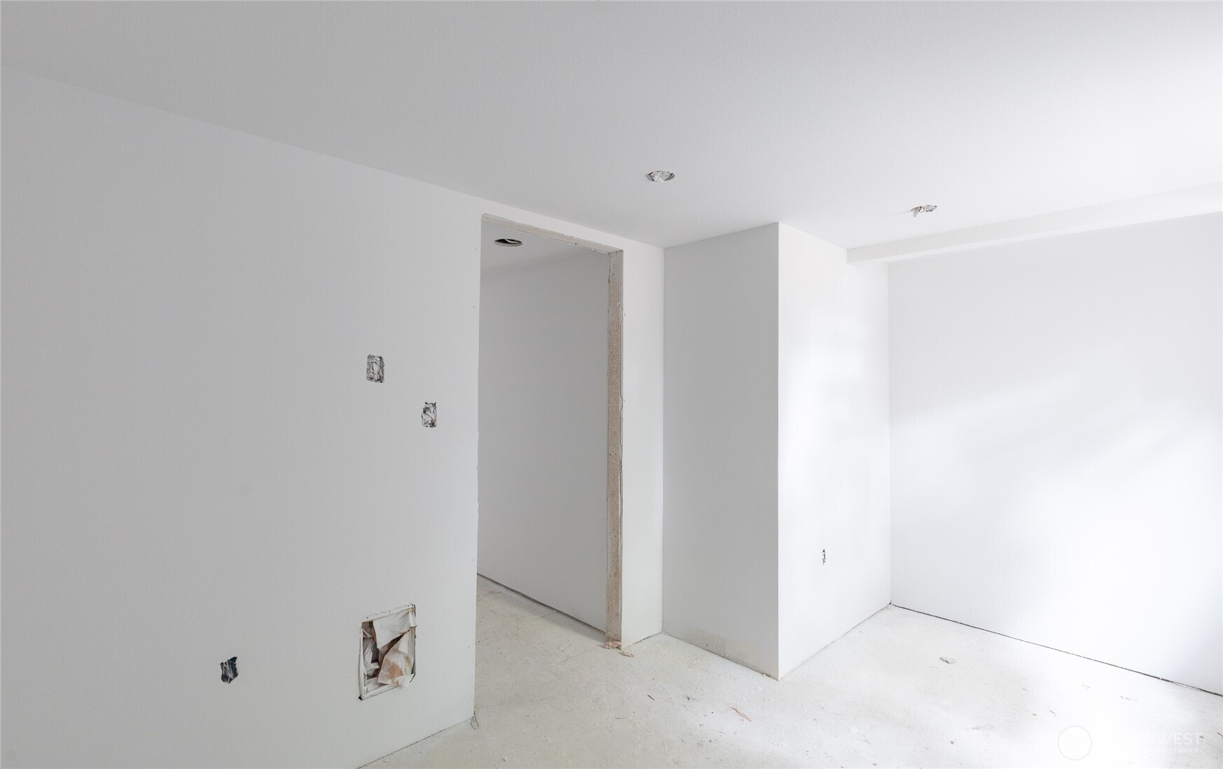 MLS #NWM2501107 image #8