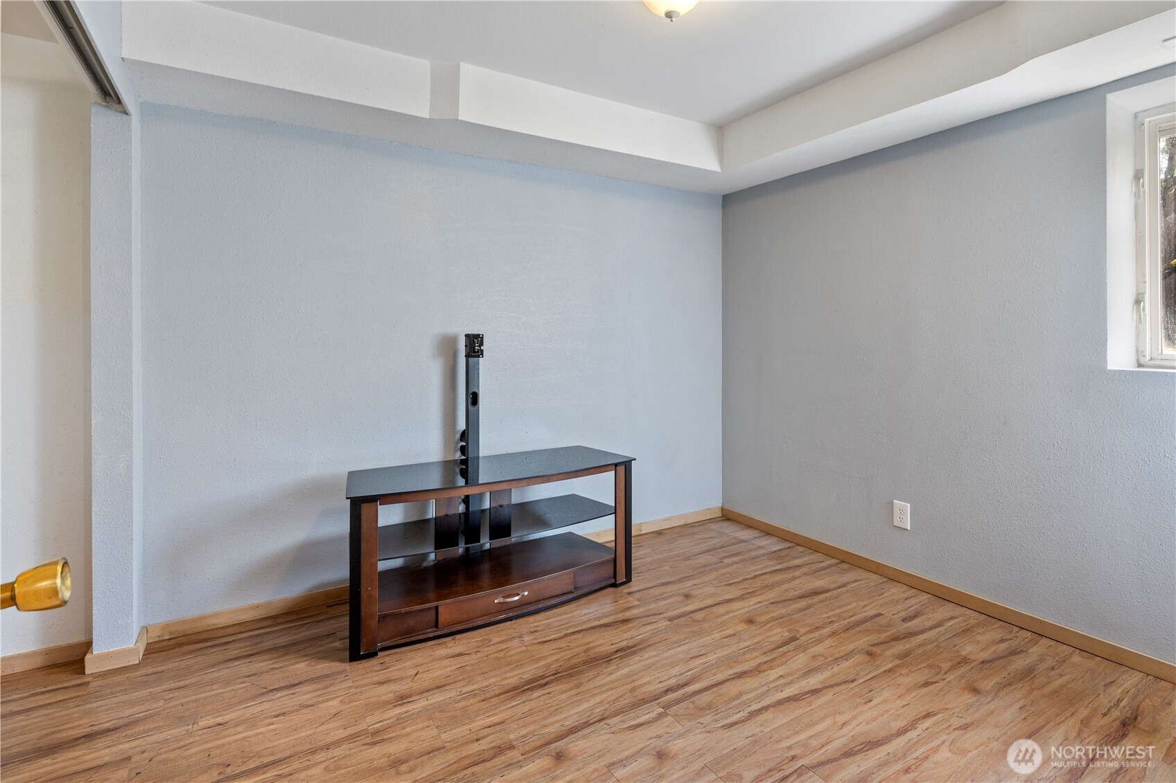 MLS #NWM2501138 image #16