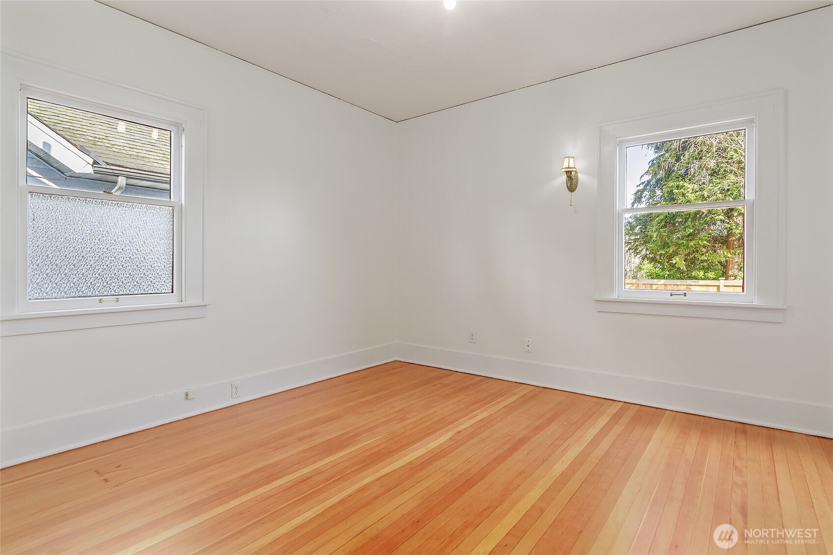 MLS #NWM2501164 image #19